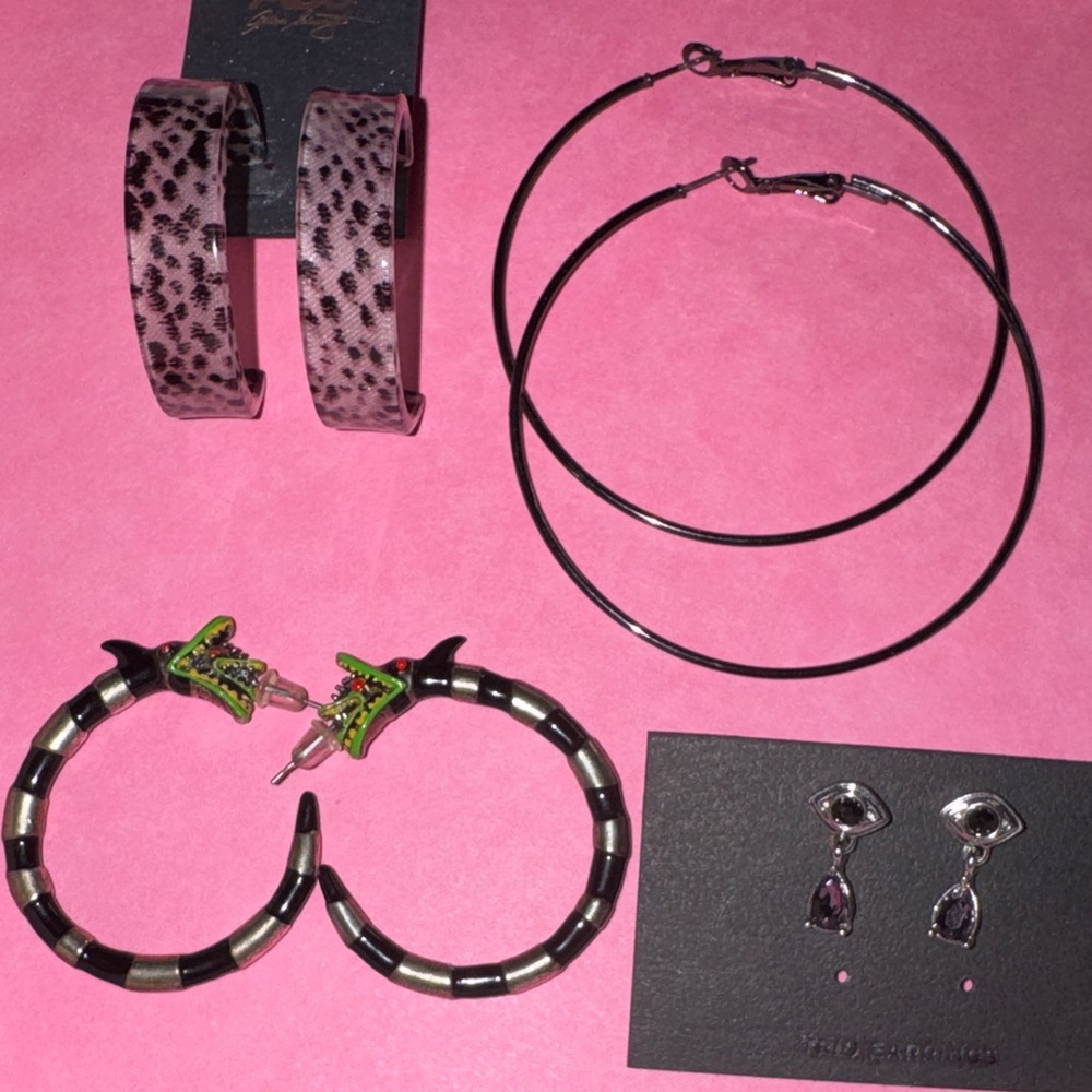 Hoop and Dangle Earring Set Beetle Juice Hoops XL black Animal print Evil Eye